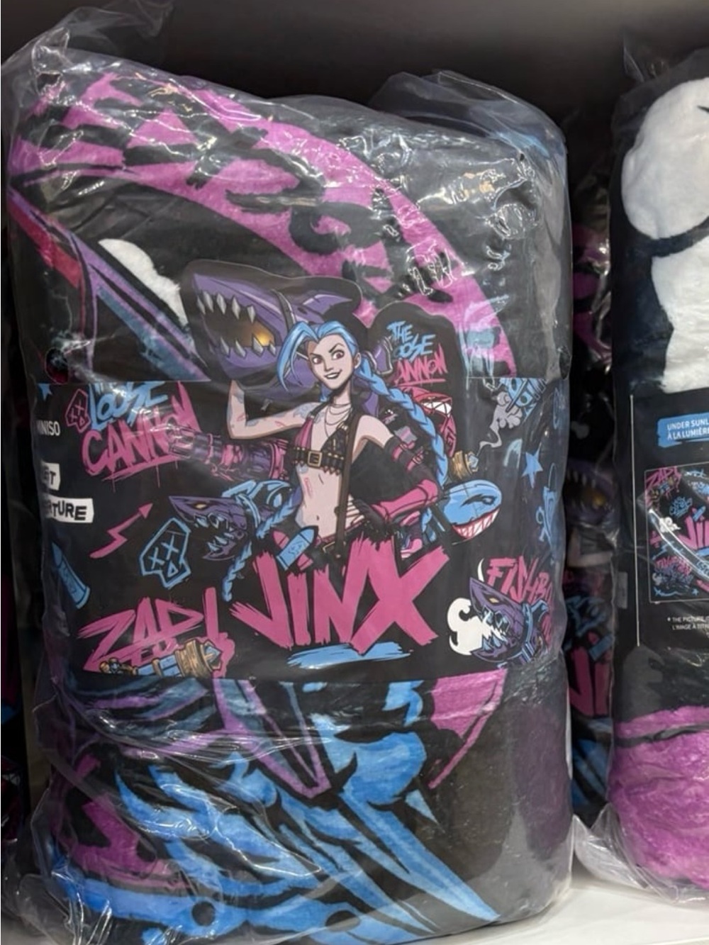Miniso League of Legends Glow in the dark blanket